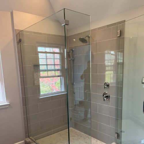 Frameless Door Panel and Return U-Channel  Image